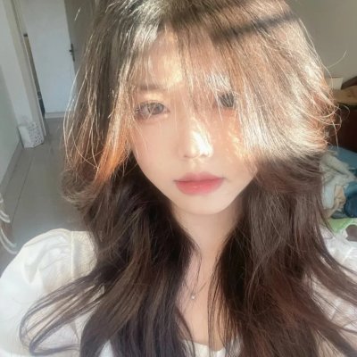 皇后驾到：反派人设崩不住了